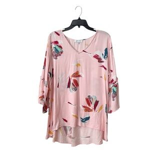 Grace and Lace Top Womens Size XL Pink Floral V-Neck Hi-Lo Hem 3/4 Sleeve Flare